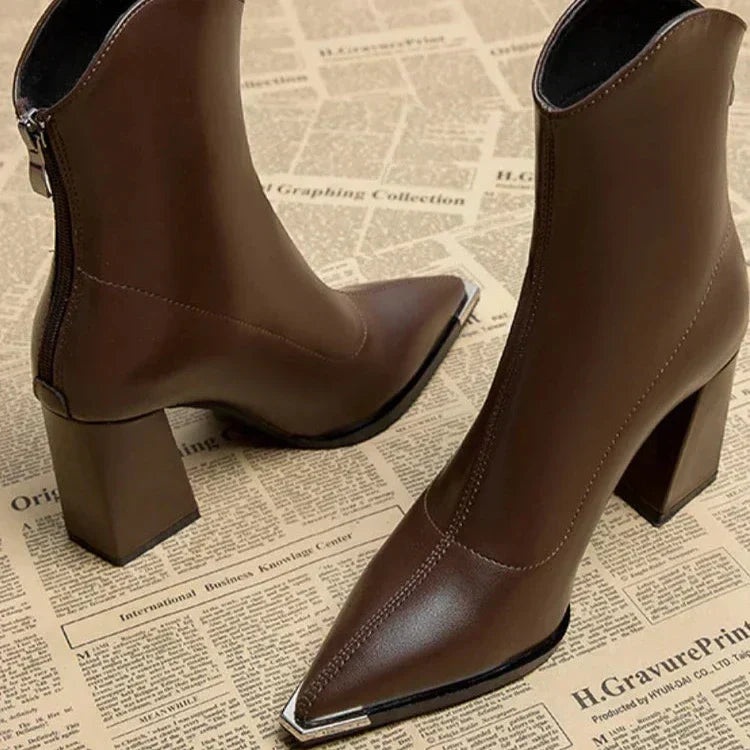 GR | Elegant boots