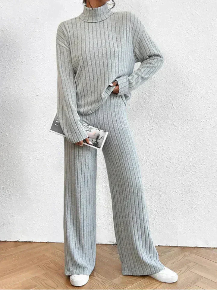 GR | Strickhose und Rollkragenpullover
