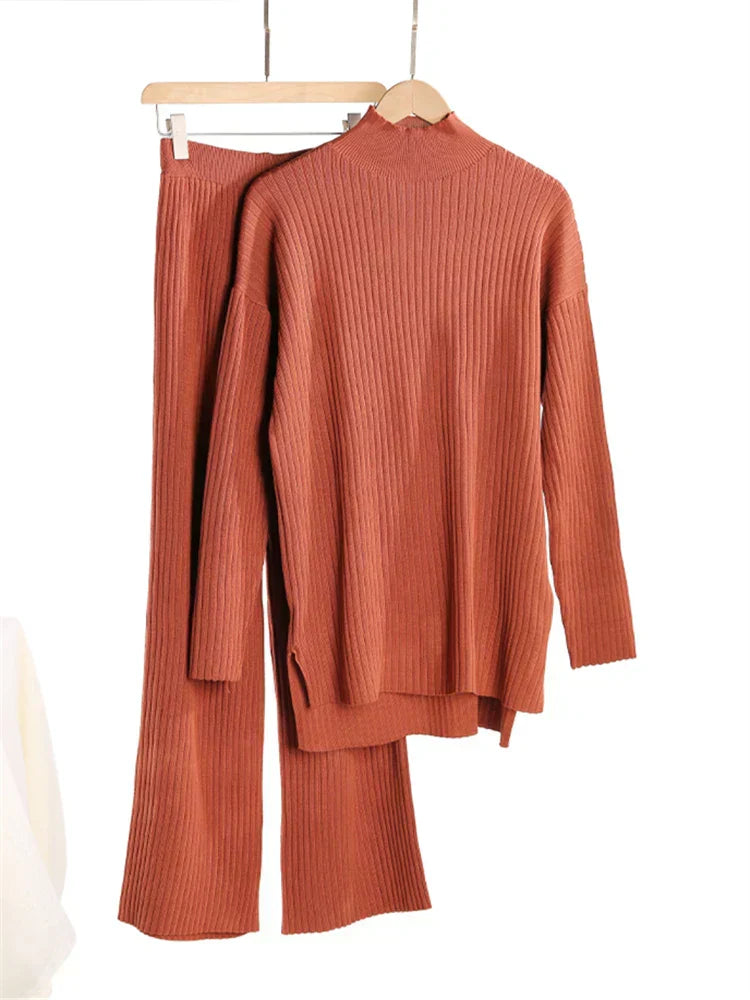 GR | 3-piece loungewear set - knitted women's sweater and trousers