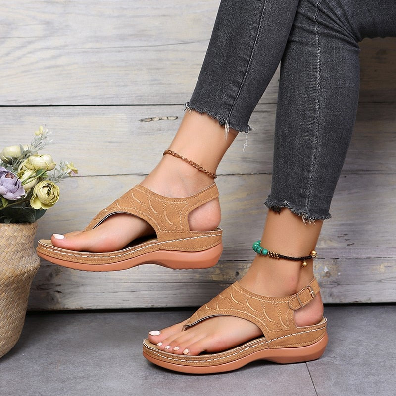GR | Women's sandals with ergonomic footbed