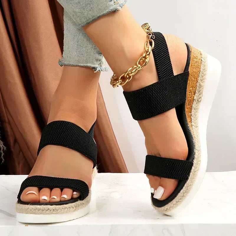 GR | Comfortable knitted wedge sandals for women