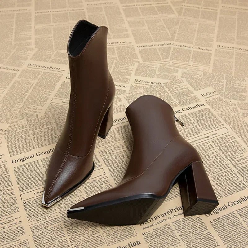 GR | Elegant boots