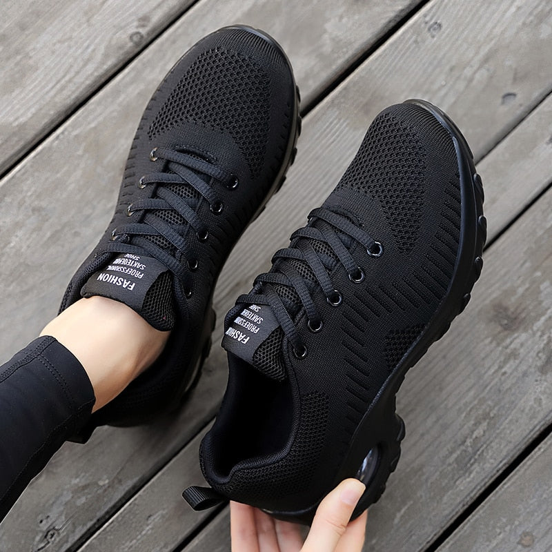 GR | Comfortable women's shoes with cushioned sole