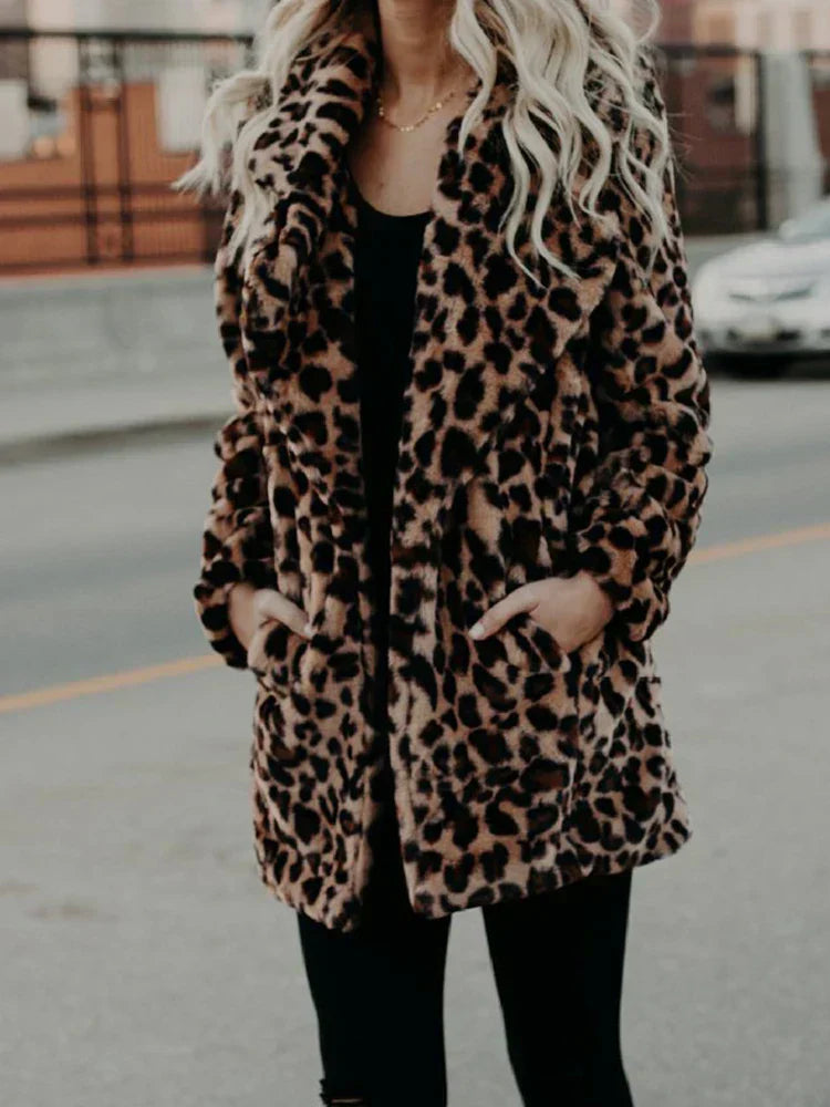 GR - Leopard print coat