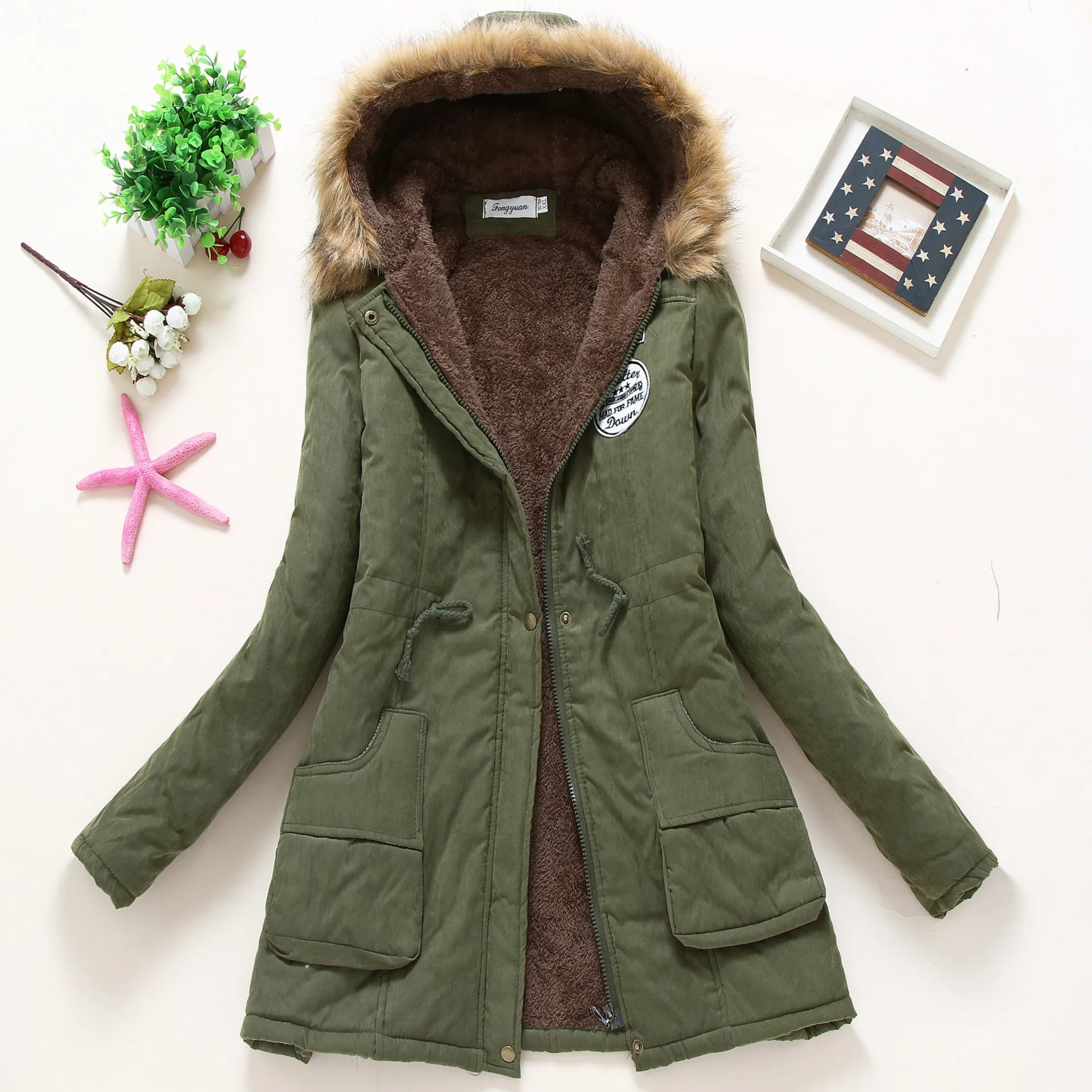 GR | Fashionable winter jacket with faux fur trim