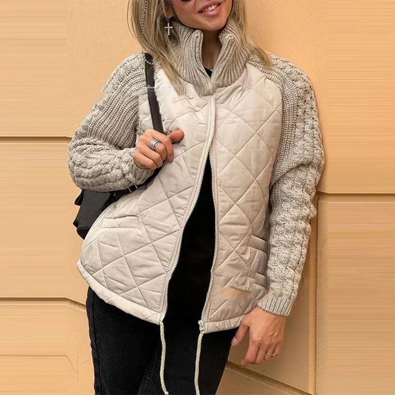 GR | Fashionable quilted jacket with knitted sleeves for women