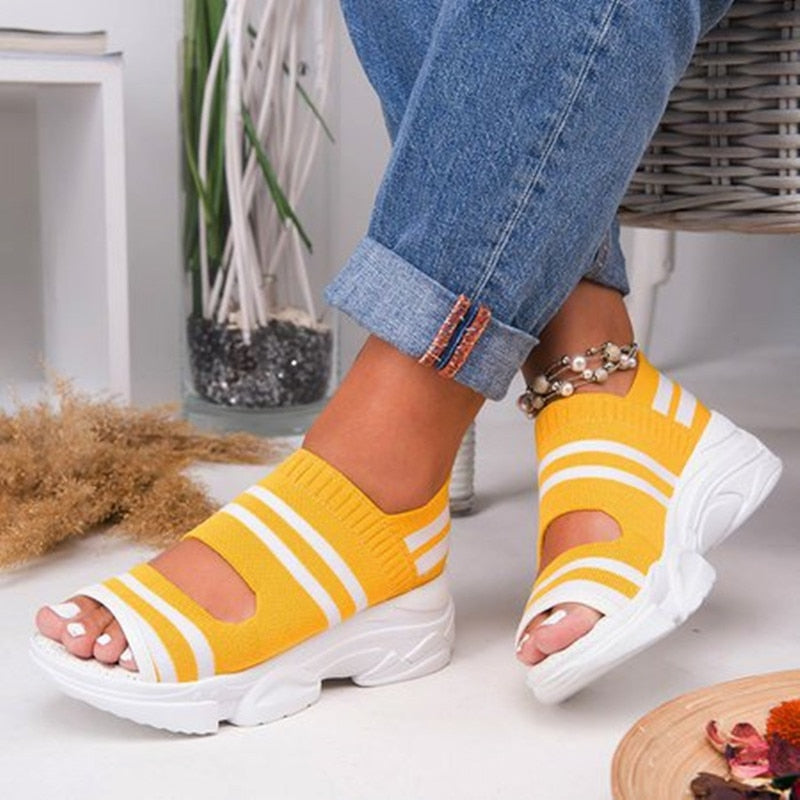 GR | Fashionable comfort sandals