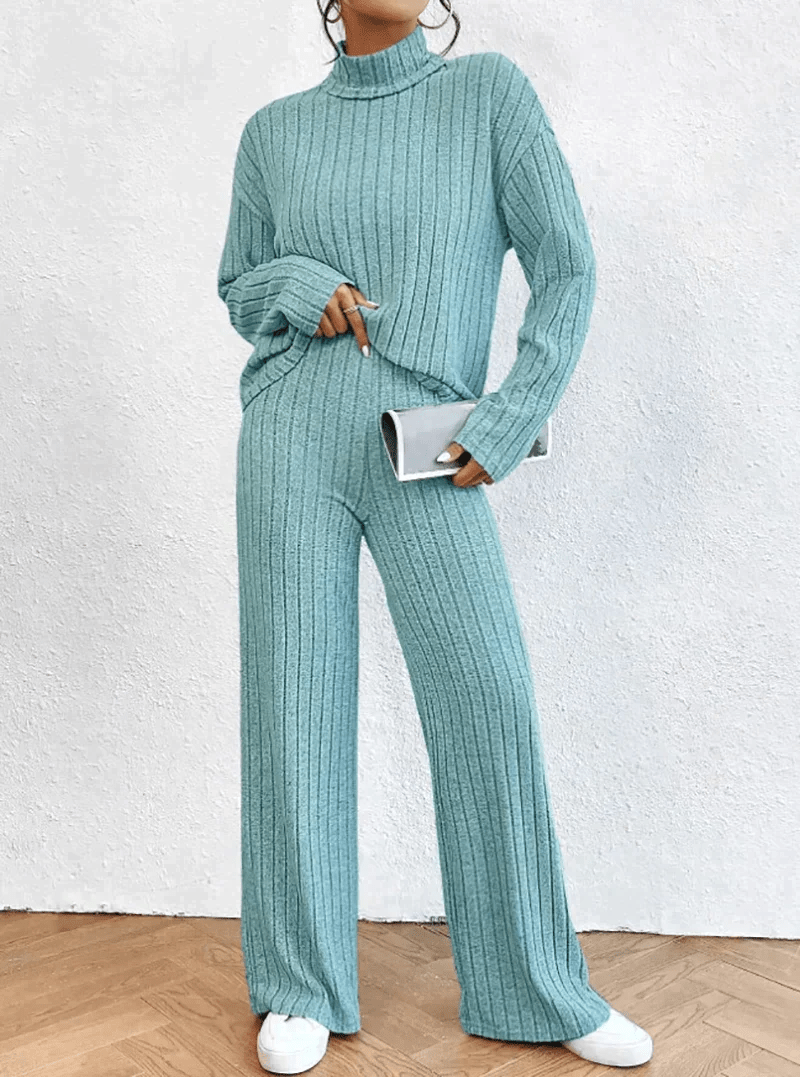 GR | Strickhose und Rollkragenpullover