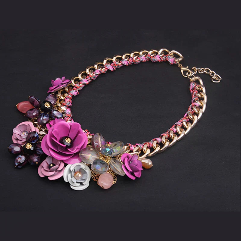 GR | Jahrgang Schmuck Elegante Prom Party Schönheitswettbewerb Hochzeit Geschenk Florale Blüte Blume Chunky Statement Halskette für Frauen Accessoires