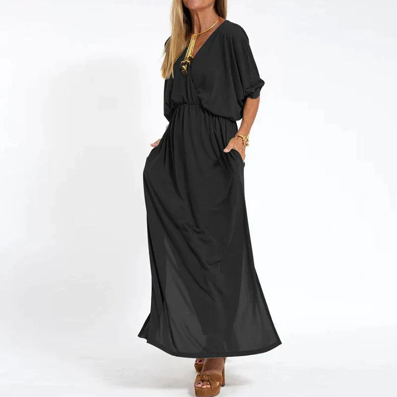 Long vintage dress with a side slit at the high waist