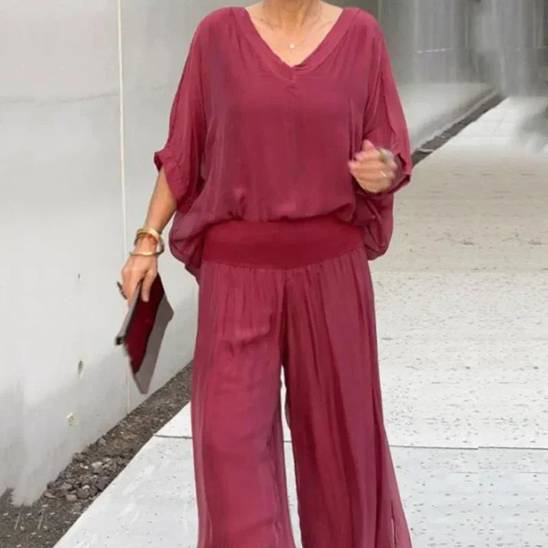 GR | Elegant two-piece set consisting of a chiffon top and wide-leg trousers