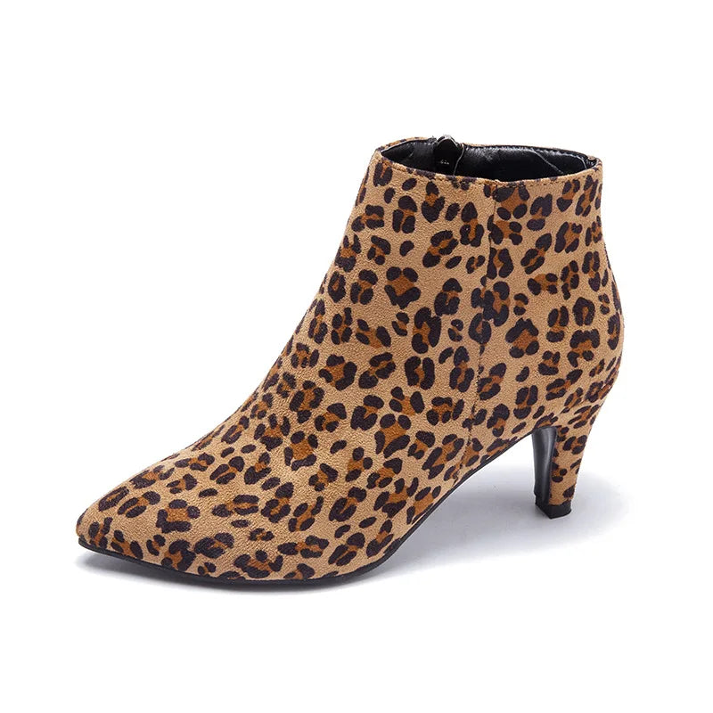 GR | Women's Ankle Boots – Stylish Heeled Ankle Boots