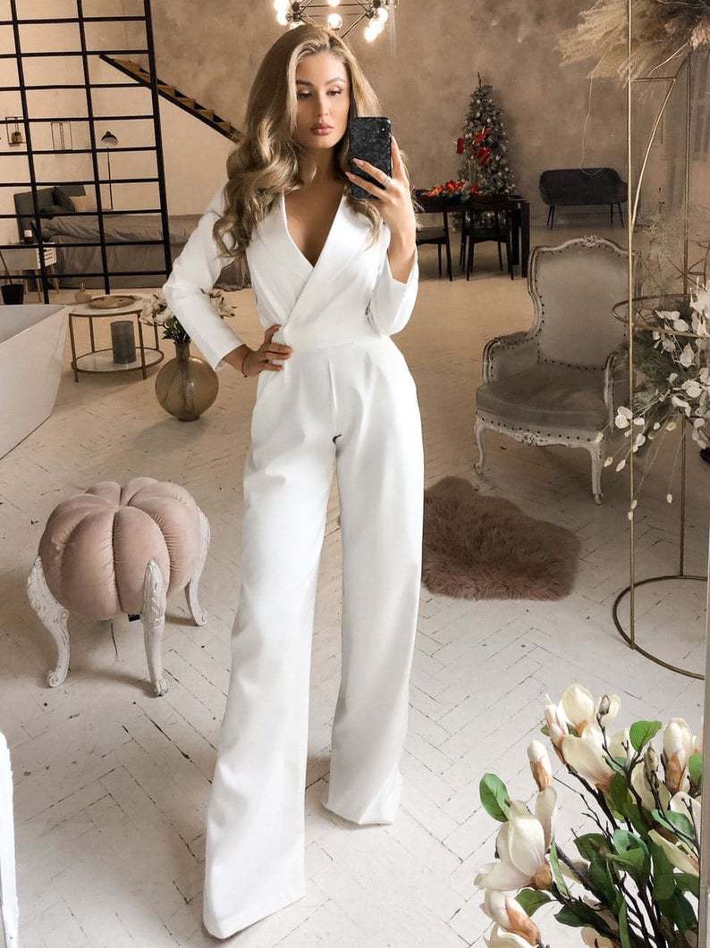 GR Long-sleeved jumpsuit with a slim fit for women