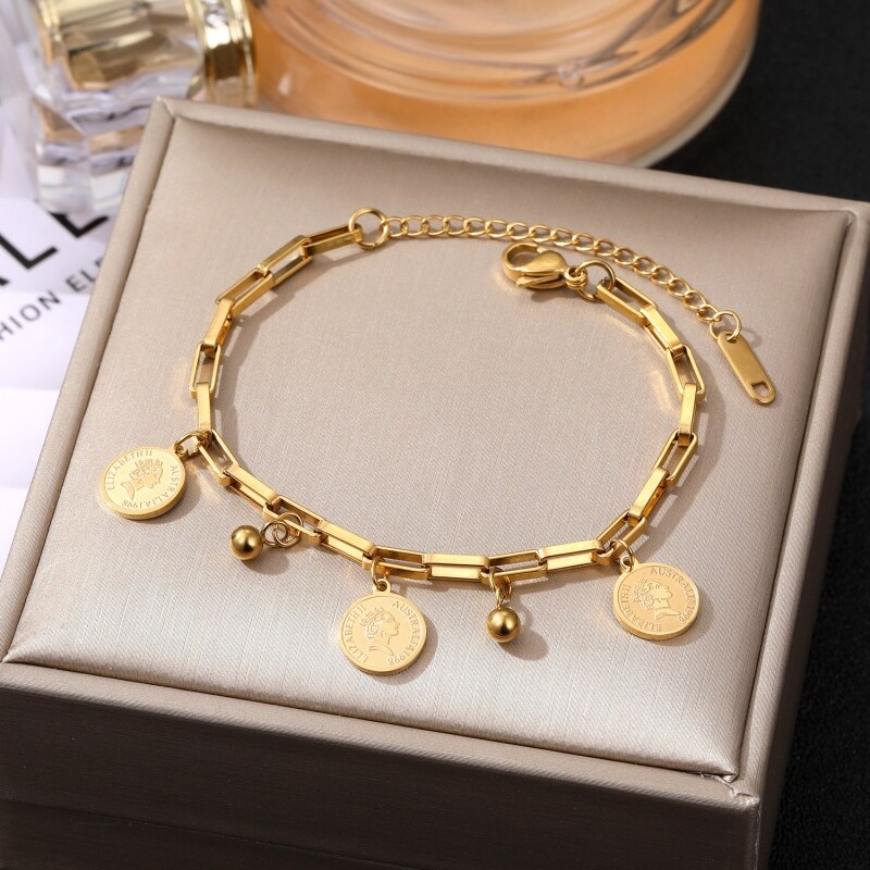 GR Sparkling Freedom Bracelet | Women's Stainless Steel Round Signature Portrait Pendant