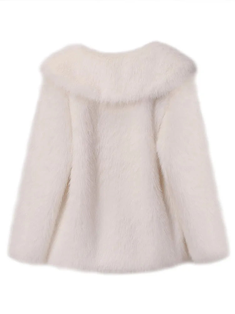 GR - Slim Faux Fur Coat