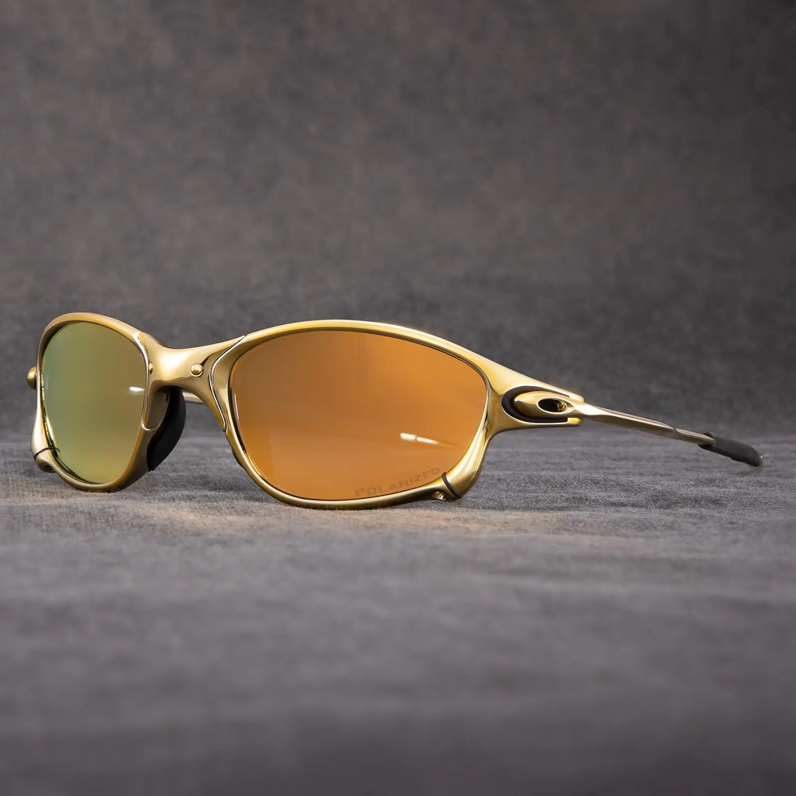 GR | Trendy sunglasses for women