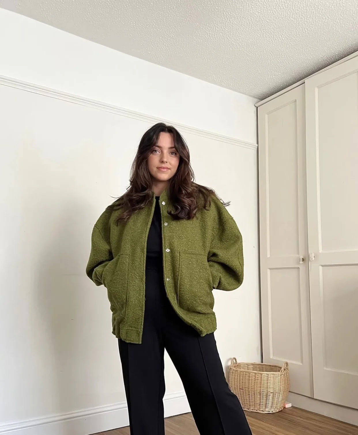 GR - Oversized wool coat with round neck and buttons