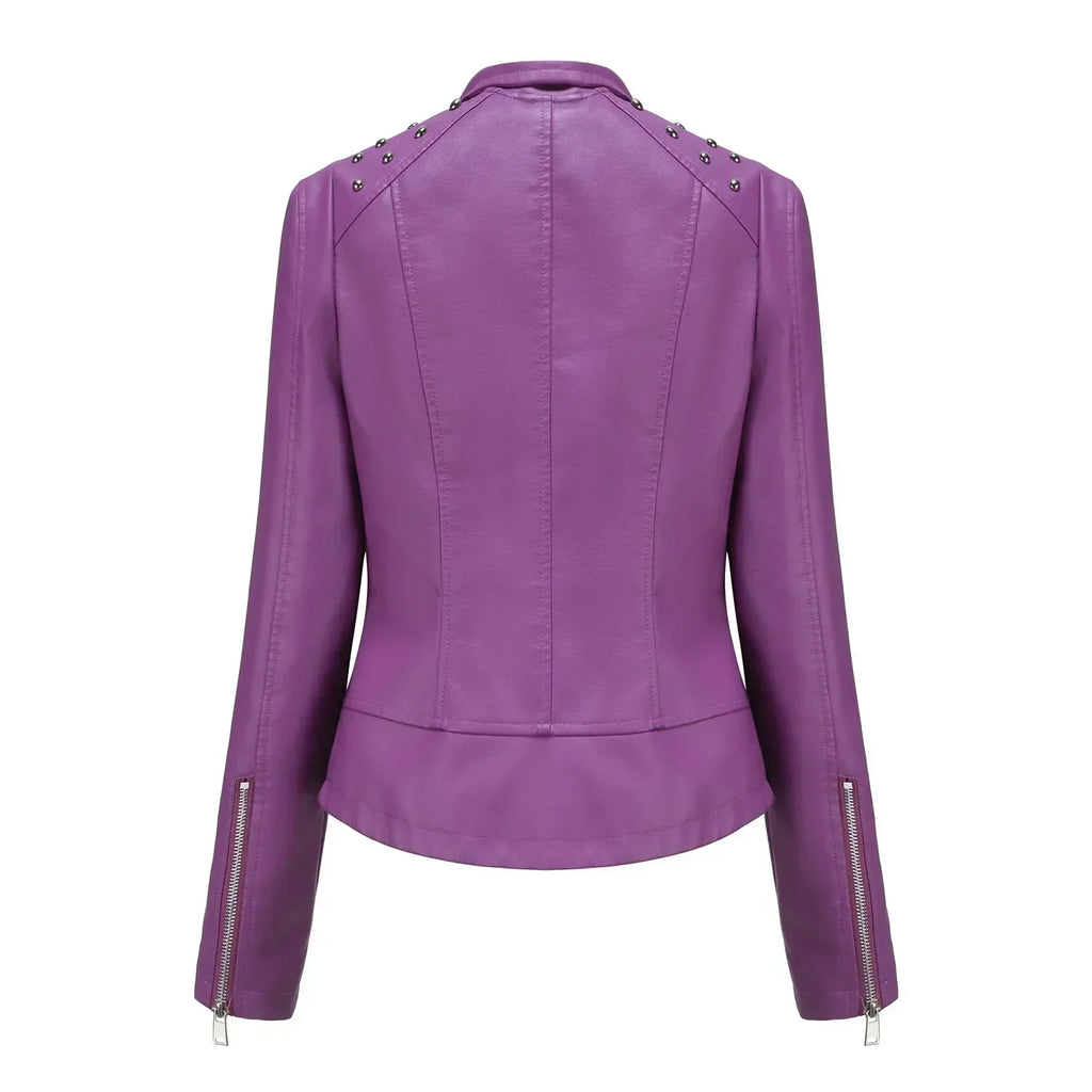 GR | Elegant leather jacket for women.