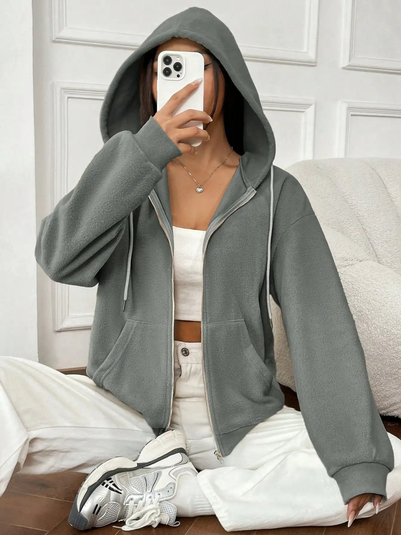 GR | Hooded jacket with zipper