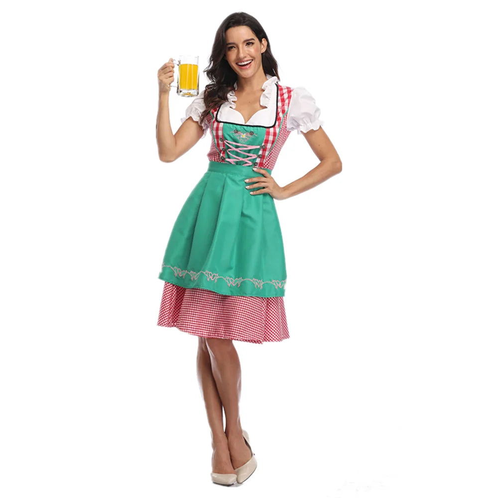 GR | Modern dirndl set with timeless elegance