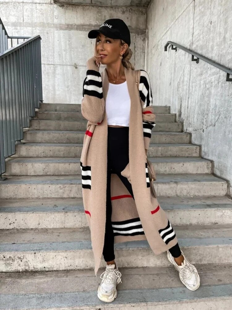 GR | Lange gestreifte Strickjacke für Damen