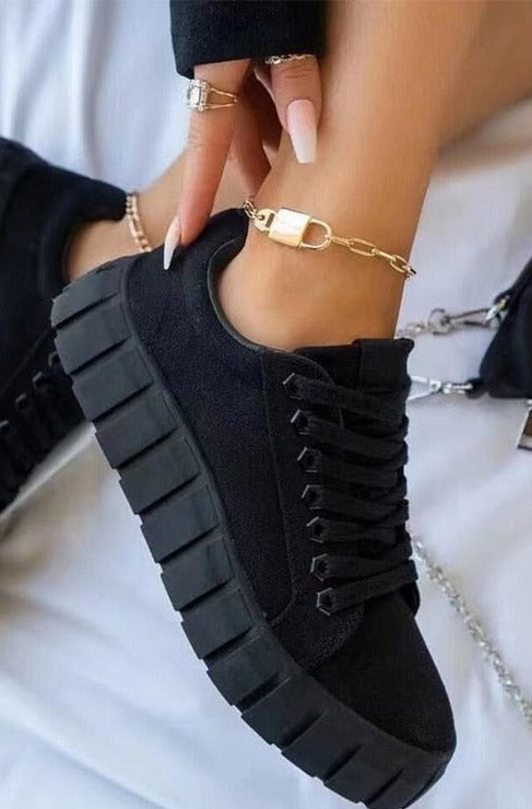 GR | Fashionable orthopedic women's training shoes with platform sole