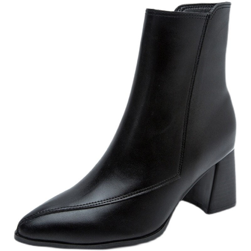 GR Women's ankle boots in style - Slim silhouette for timeless elegance