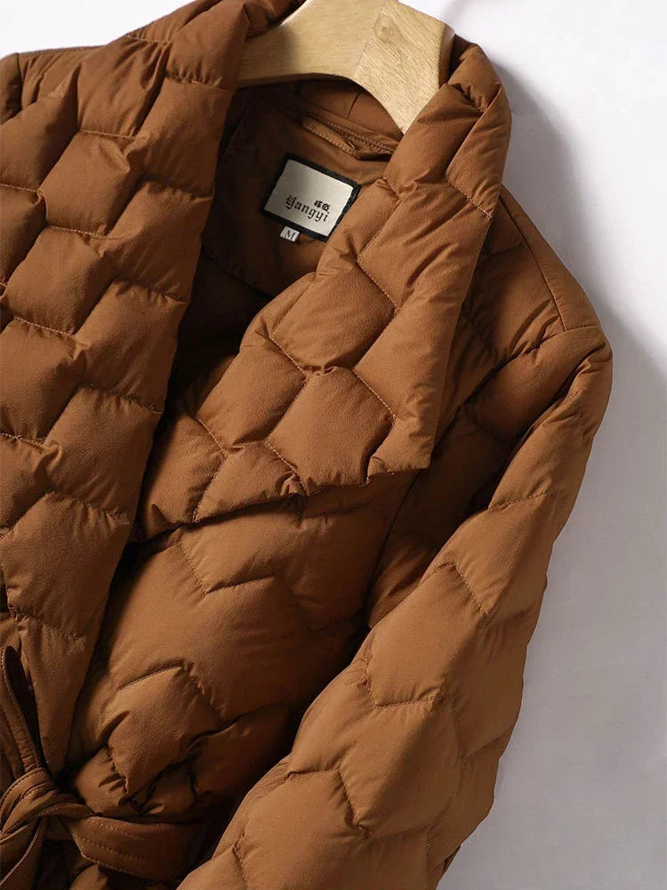 GR | Elegant down jacket with belt
