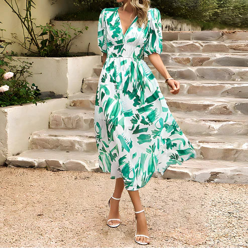 Sophisticated evening dress 