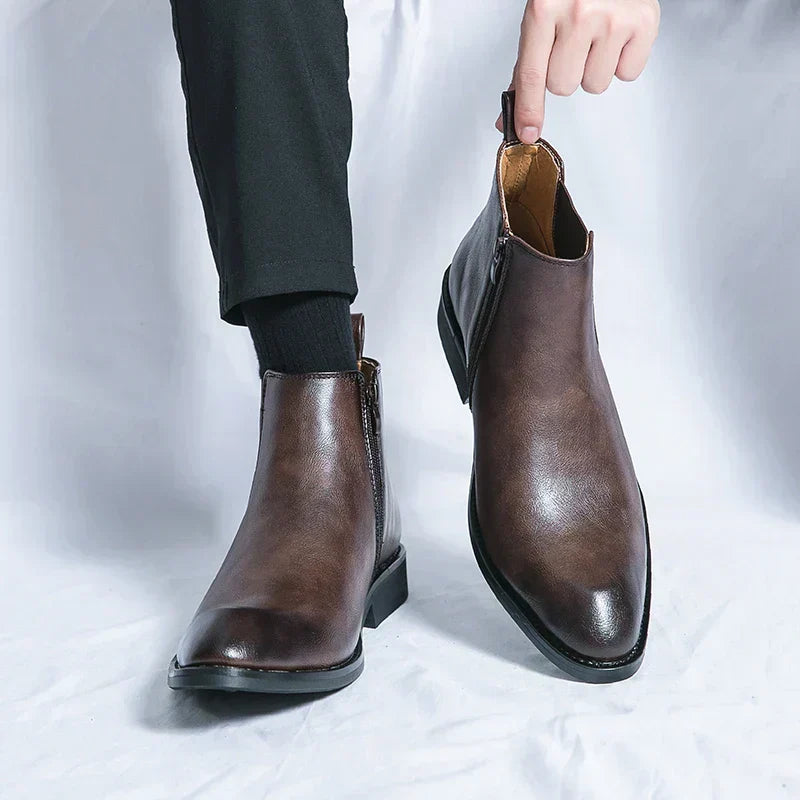 GR | Leather boots with zipper 