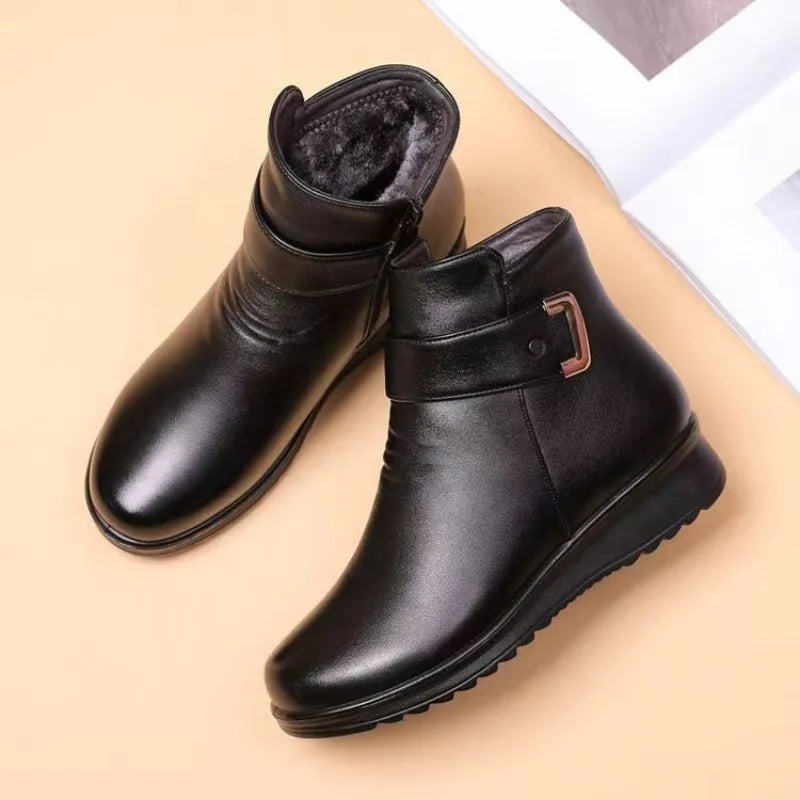 GR - Elegant ankle boots with warm lining
