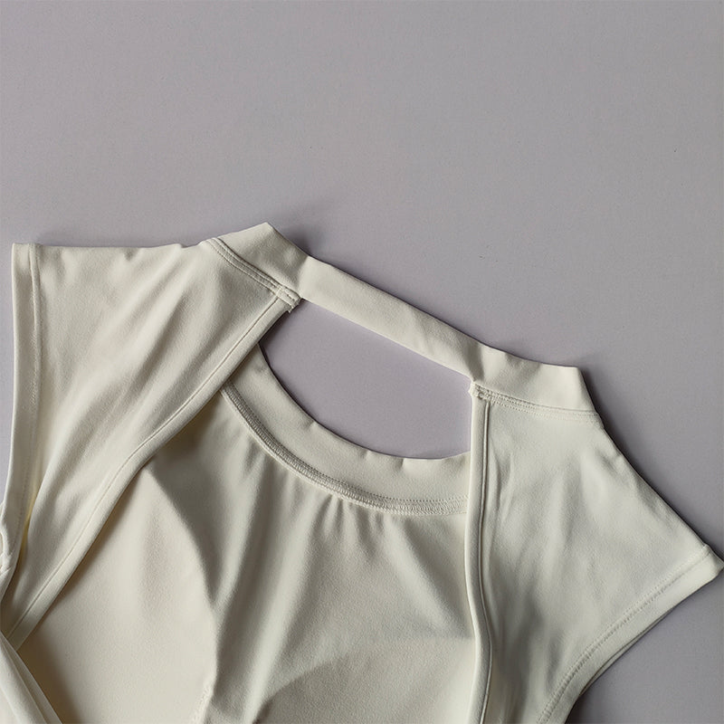 GR | Sophisticated women's statement top