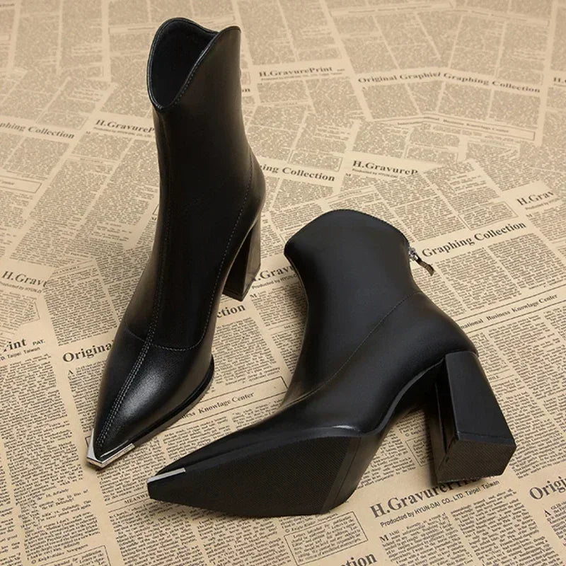 GR | Elegant boots