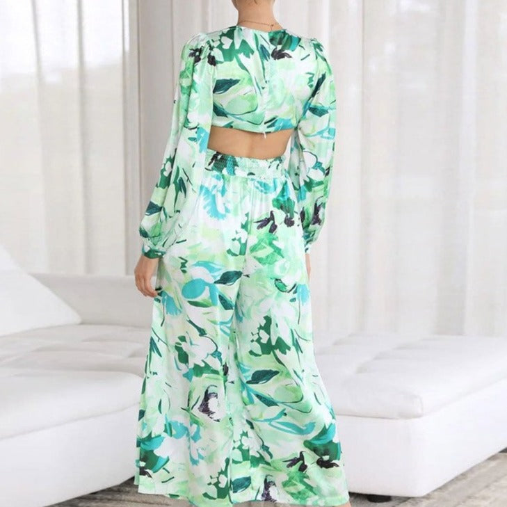 GR | Stylish jumpsuit design