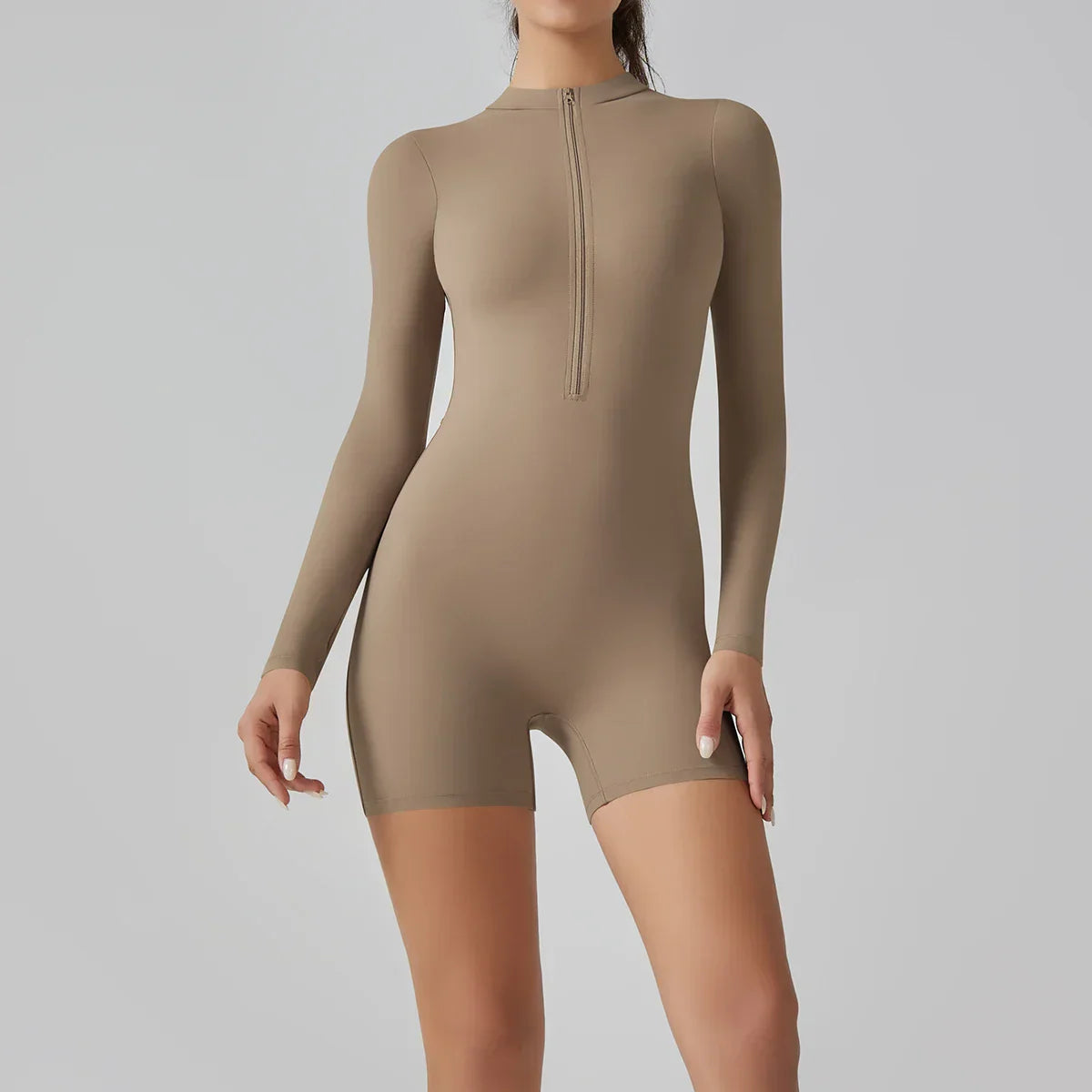 High-waisted tracksuit set with zipper, jumpsuit