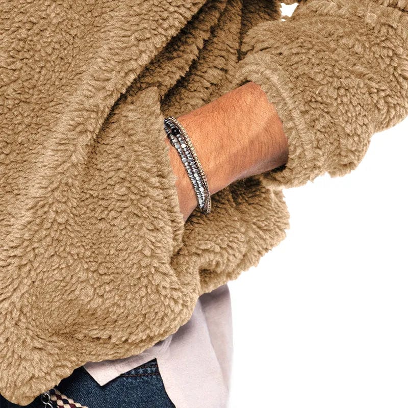 GR | Sherpa vest made of velour 
