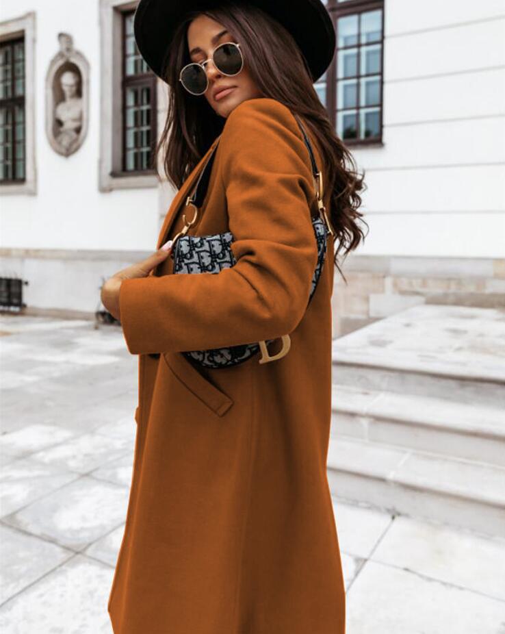 GR Long coat with lapel and button
