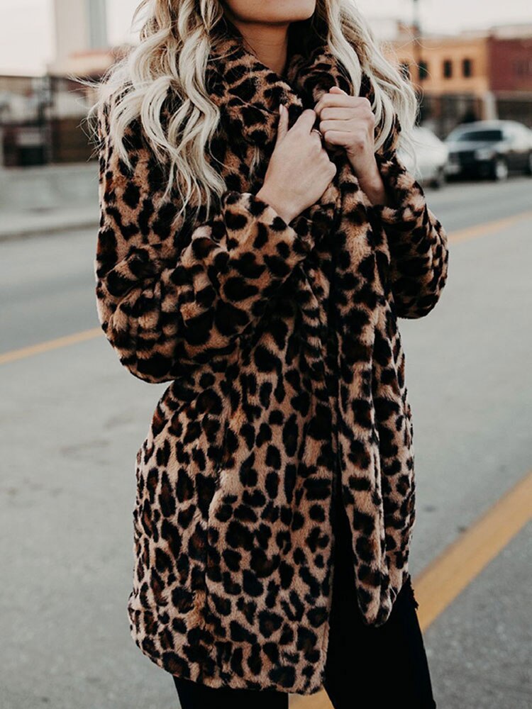 GR - Women's leopard print faux fur jacket for a bold, stylish look