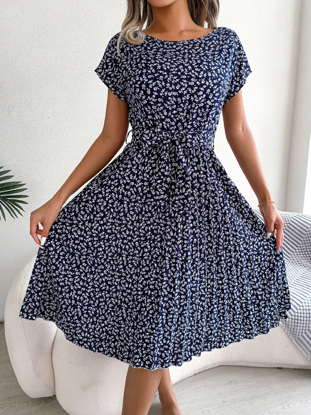Veronica™ - Summery chiffon dress with floral pattern