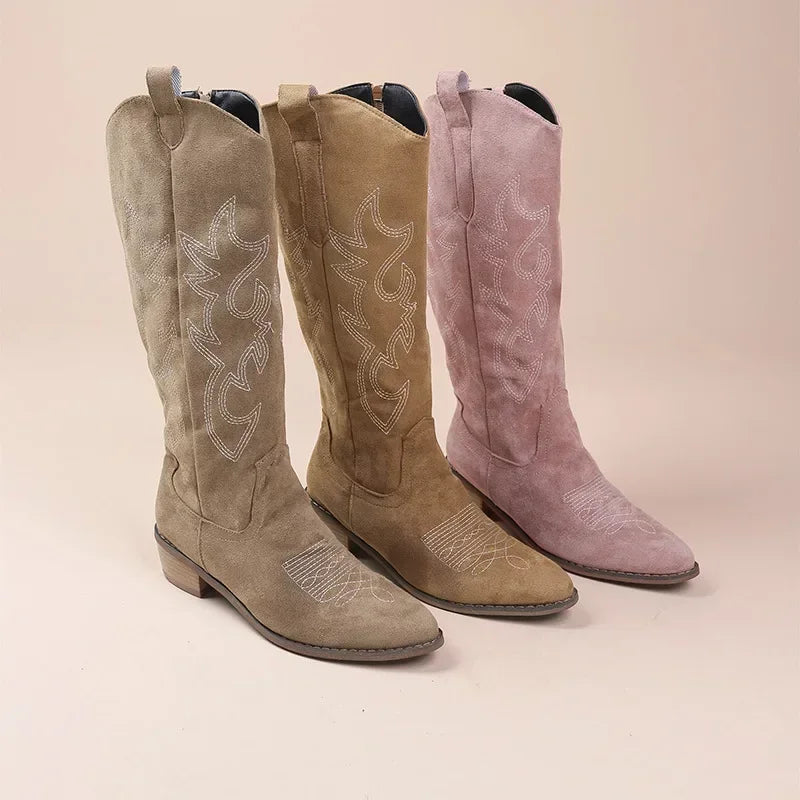 GR | Knee-high cowboy boots Embroidery detail