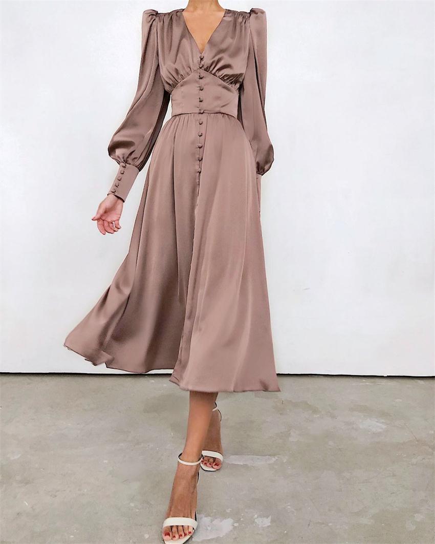 GR | Elegante Satinkleider