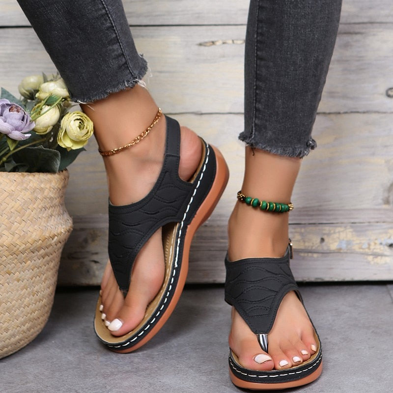 GR | Women's sandals with ergonomic footbed