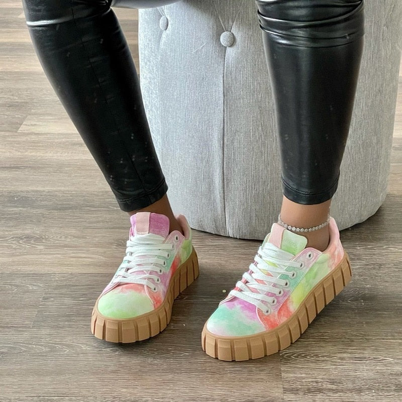 GR | Fashionable orthopedic women's training shoes with platform sole