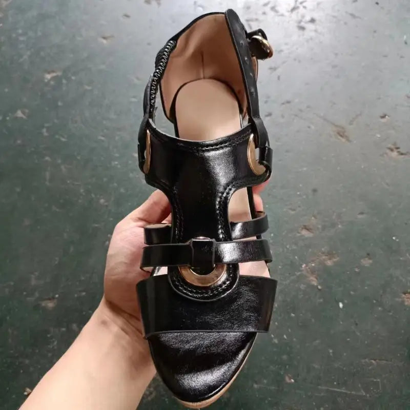 GR | High-quality leather sandals