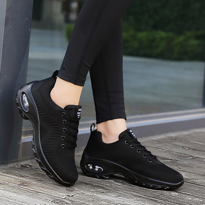 GR | Comfortable women's shoes with cushioned sole