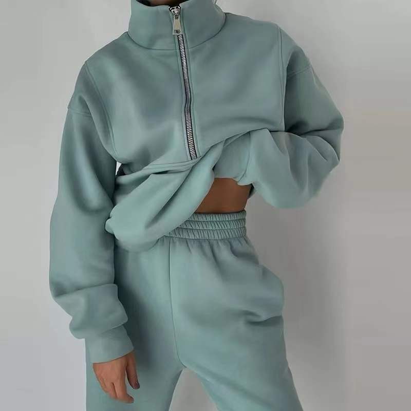 GR | Stylish 3-piece comfort set for home and travel