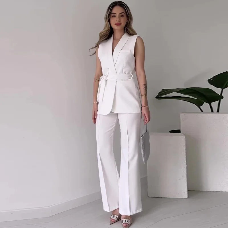 GR | Sleeveless blazer suit, tailored fit, wrap V-neck, wide-leg trousers