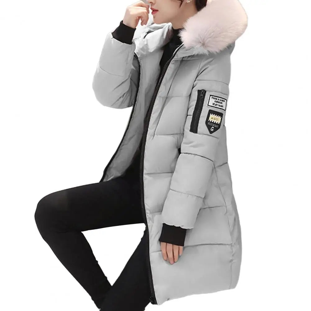 GR | Winter jacket with striking collar and appliqués