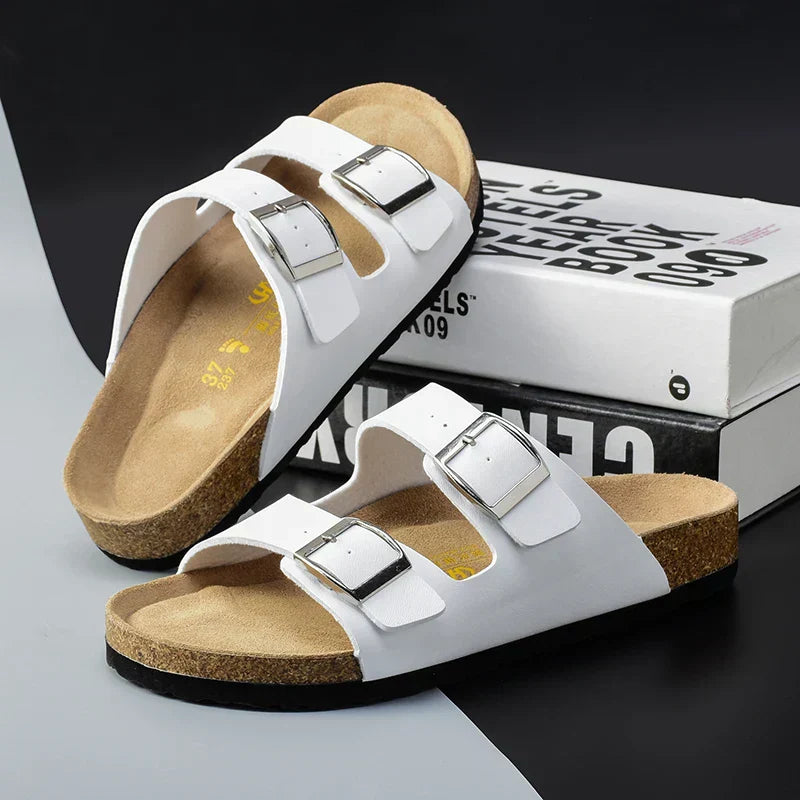 GR | Luxurious leather sandals