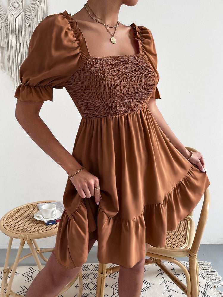 GR - Braunes Minikleid mit Puffärmeln